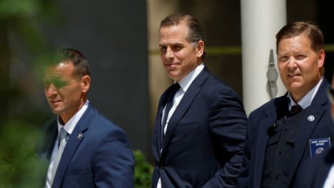 <b>Prosecutors will seek Hunter Biden indictment before Sept. 29</b>